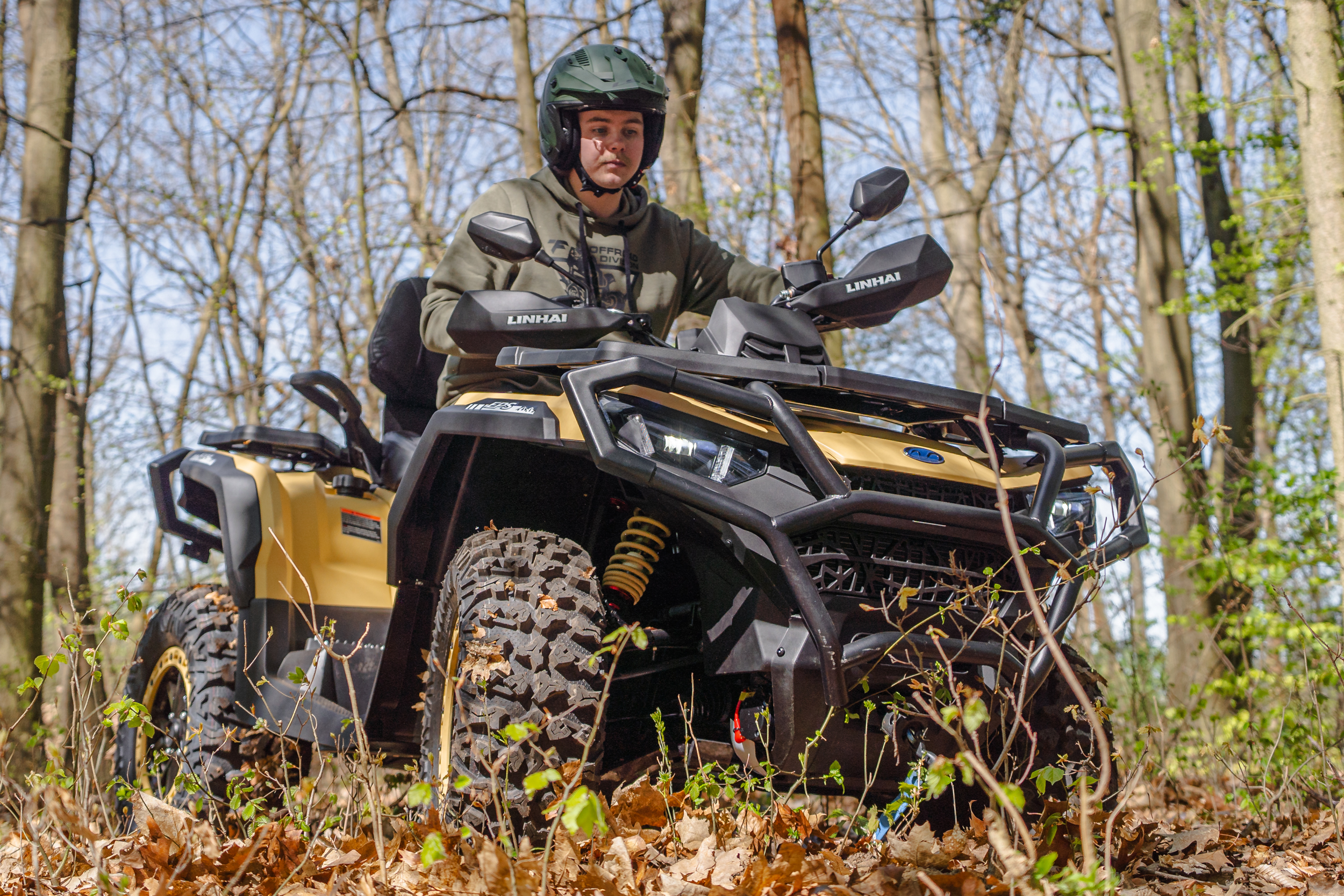 Linhai Landforce 1000 pe teren accidentat